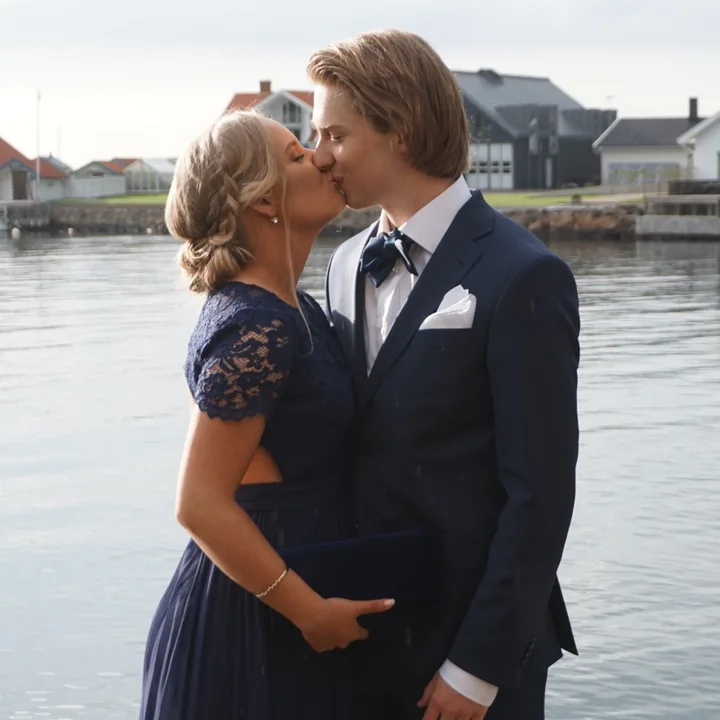 Evelina och Christoffer på studentbalen den 5 juni 2017